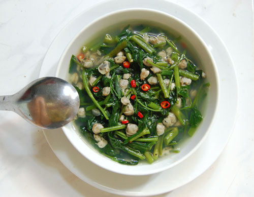 Canh Hến Rau Muống