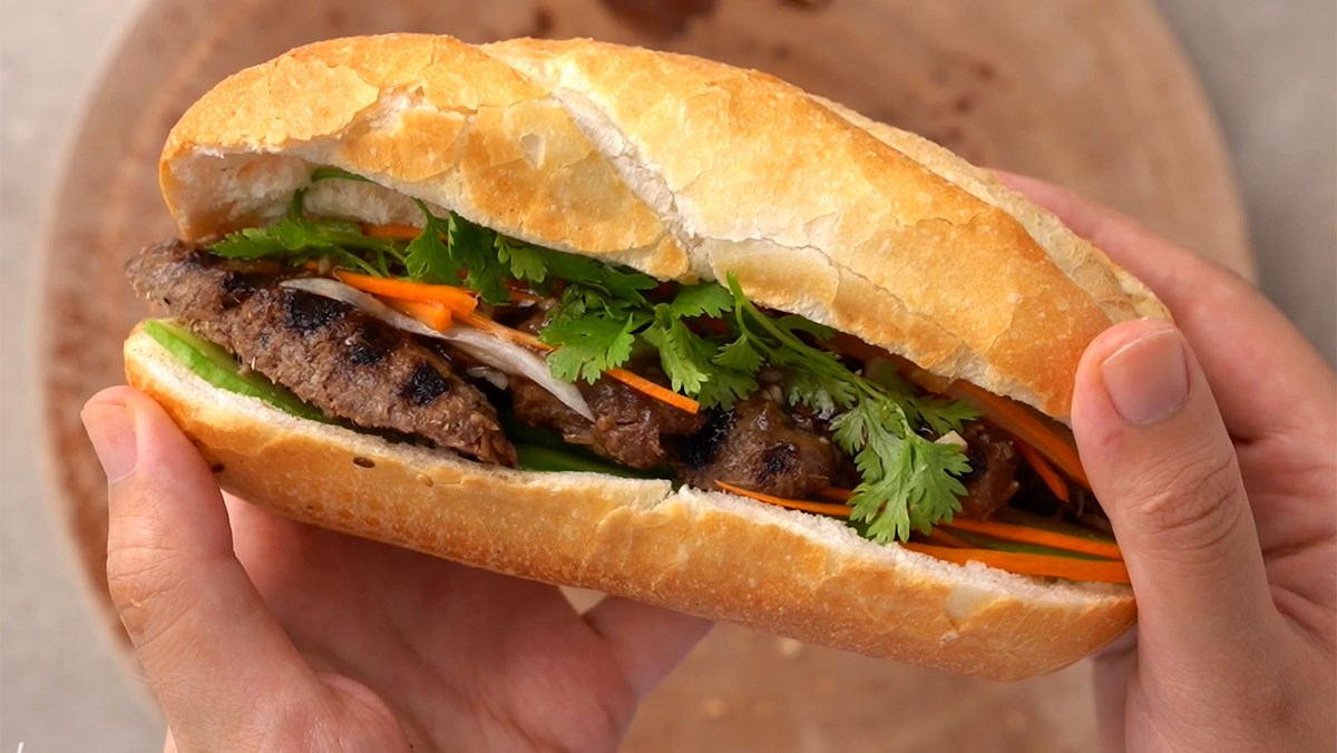 Bánh Mì Thịt Bò