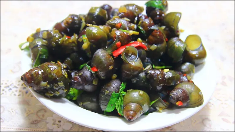 Ốc Gạo Xào Sả Ớt