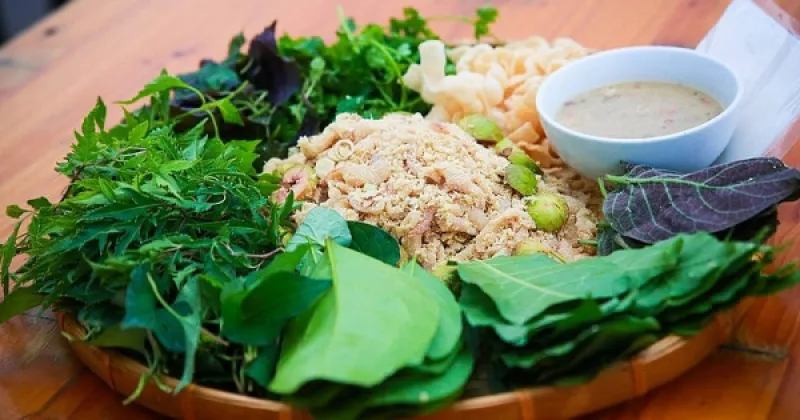 Gỏi Cá Mè Hiệp Hoà