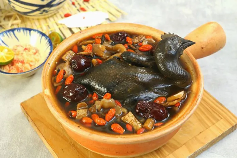 Gà Hầm Thuốc Bắc