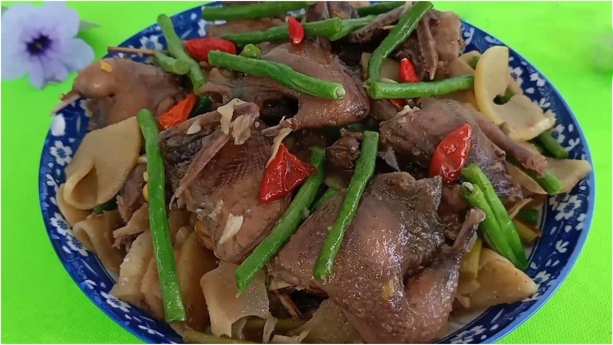 Chim Cút Xào Lăn