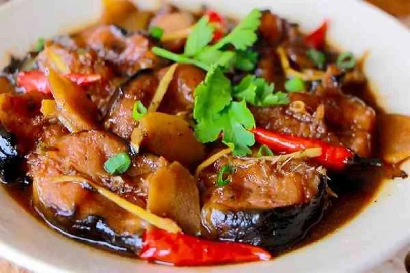 Cá Trê Kho Gừng
