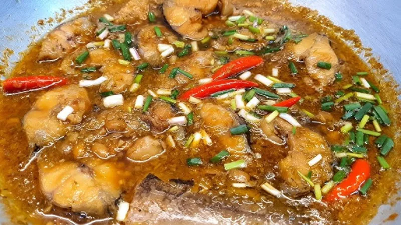 Cá Trê Kho Tương Hột