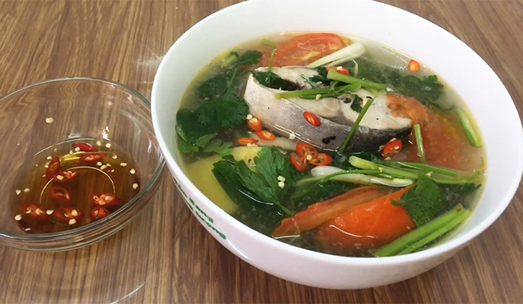 Canh Chua Cá Cơm